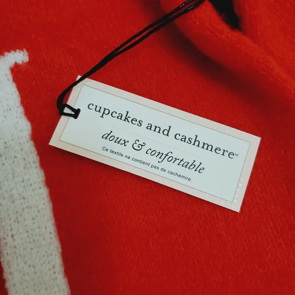 Cupcakes & cashmere sweater ski red white - Picture 5 of 5